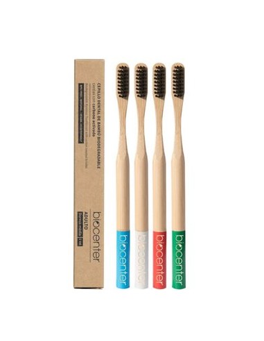 Cepillo de dientes de bambú con carbón activado. Adulto. Biocenter