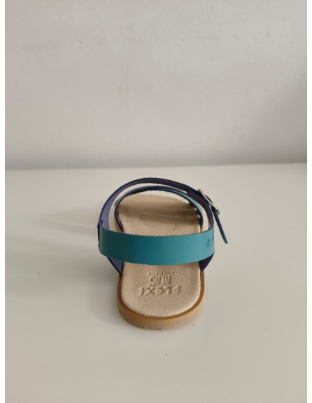 Sandalia Flexinens Adulto Box agua dos velcros.