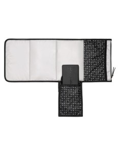 Clutch cambiador. Negro Geo. Petunia 2