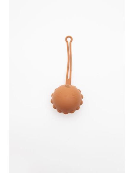 Portachupetes, naranja. Kaisho.