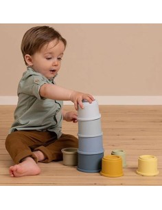 Cubos apilables azules. Little Dutch 2