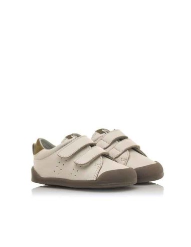Zapato napa crudo/serraje kaki. Mustang free.