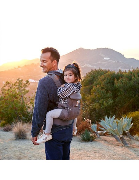 Omni Breeze softflex gris grafito. Ergobaby
